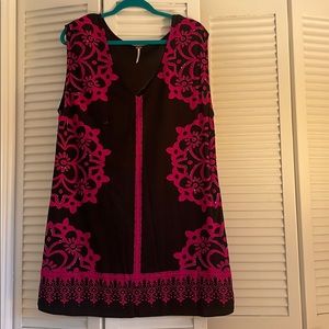 Pink and black dress!